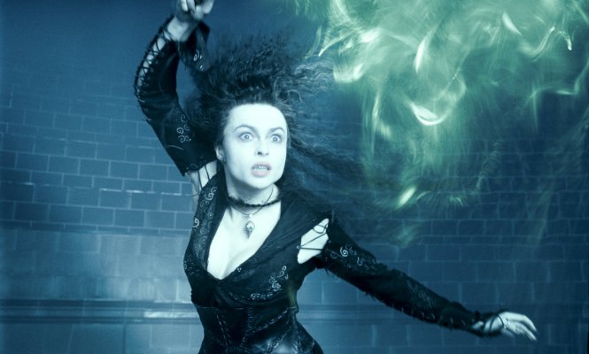 bellatrixlestrange_wb_f5_bellatrixcastingspell_v1_still_080615_land